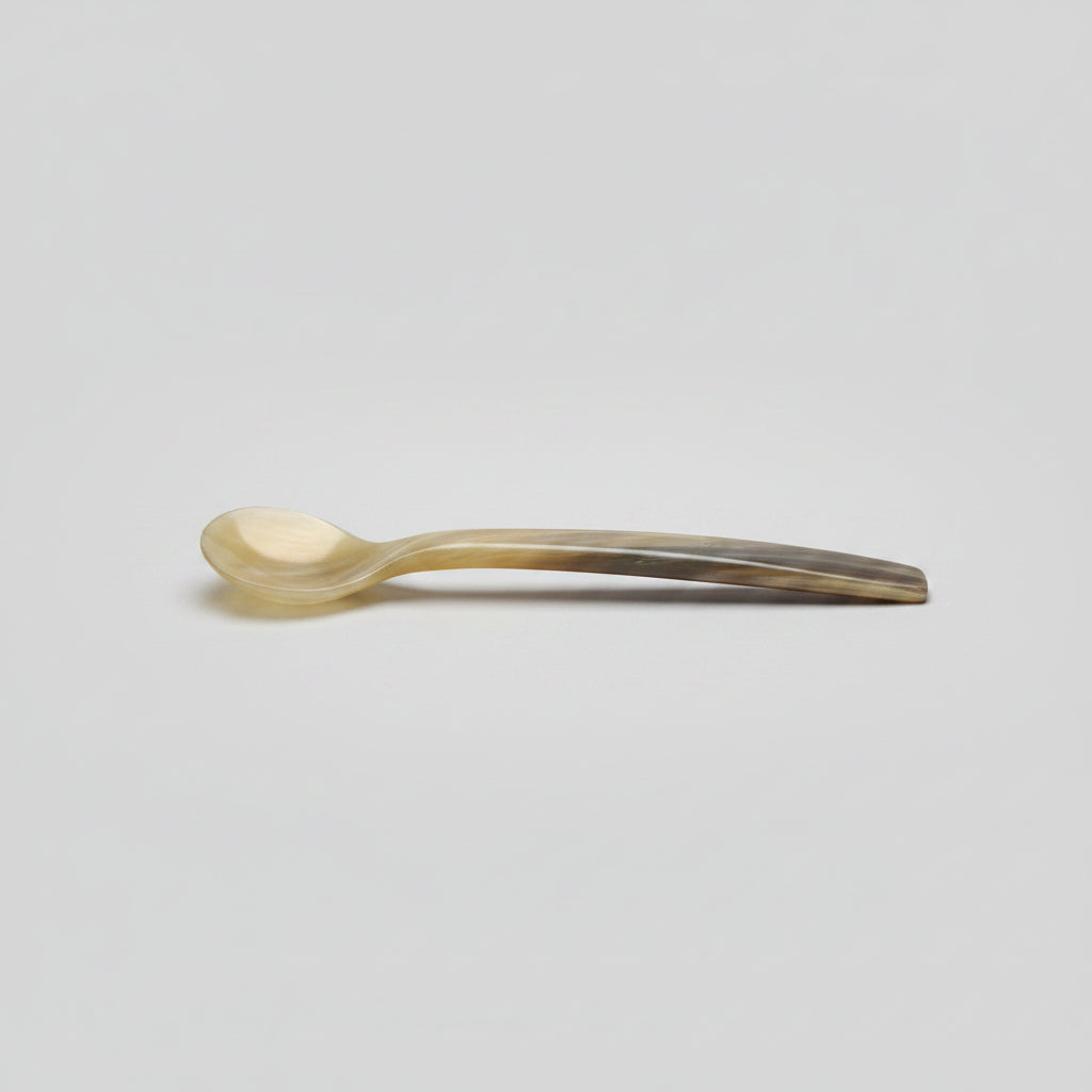 Petites cuillères en corne de zébu - 12 cm